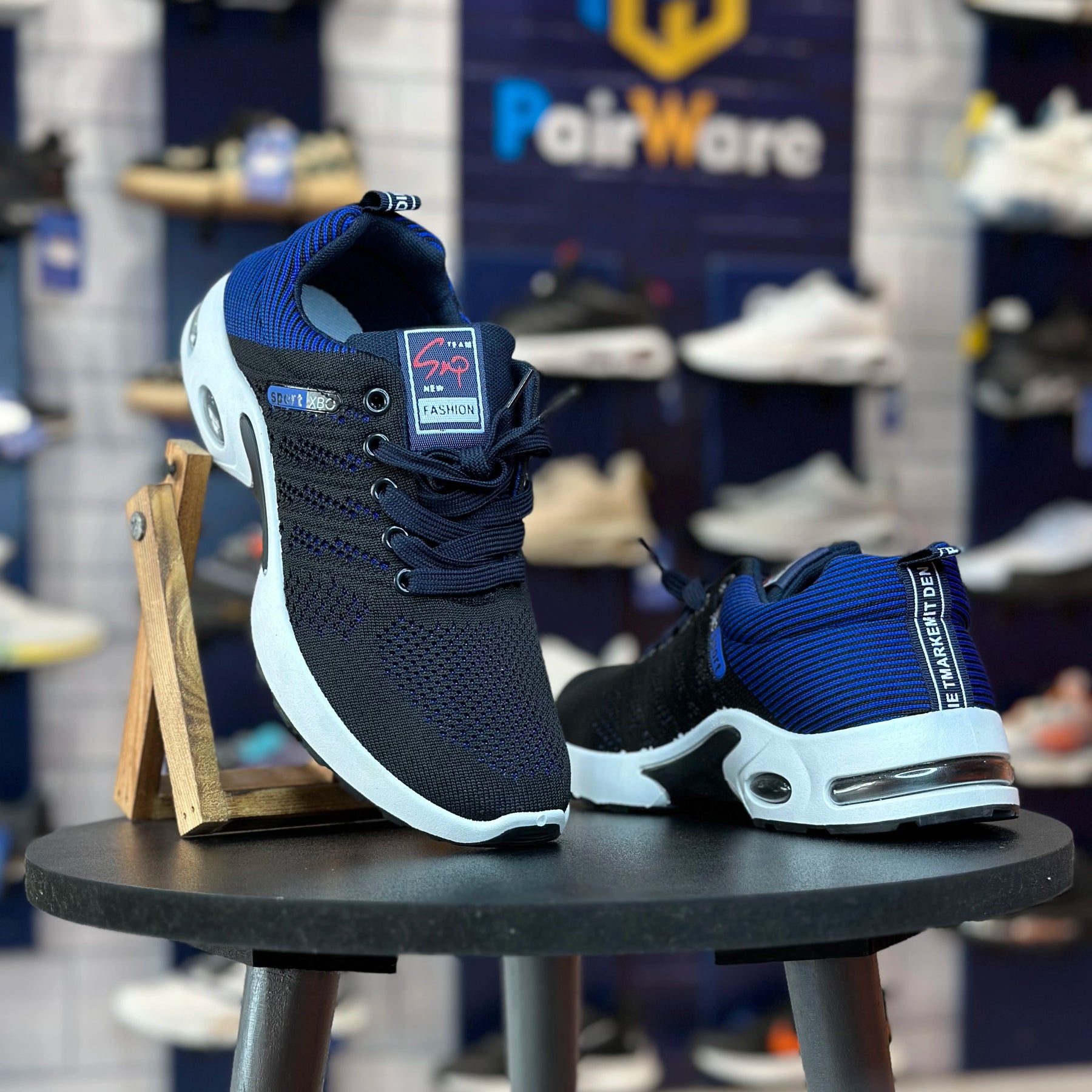 Imported Runner Blue